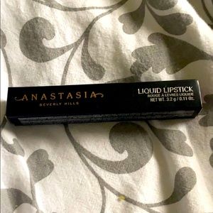 New Anastasia liquid lipstick in Bohemian